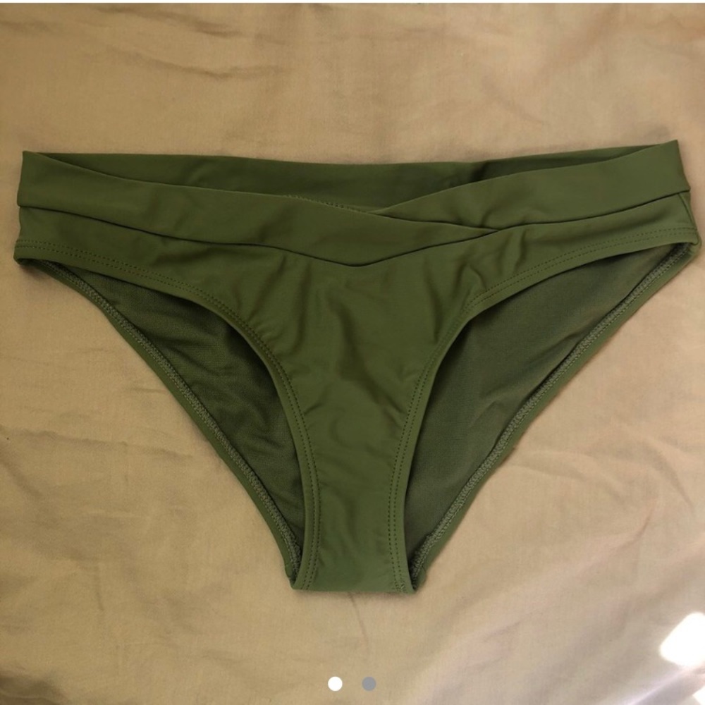 BNWT Olive Green V-Fold Bikini Bottoms